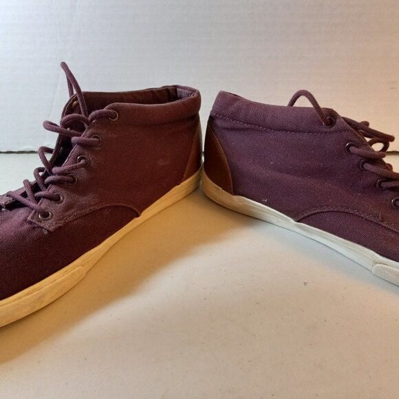 Old Navy Mid Top Sneaker - Picture 6 of 9